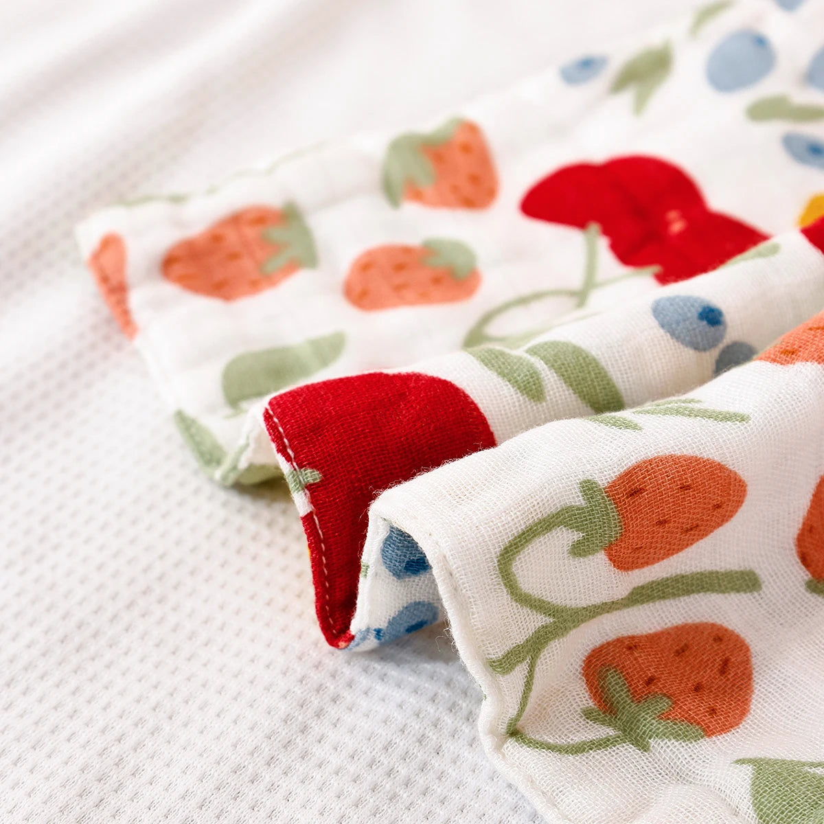 Bamboo Muslin Washcloth Set - 5-Piece Soft Baby Towels & Bibs